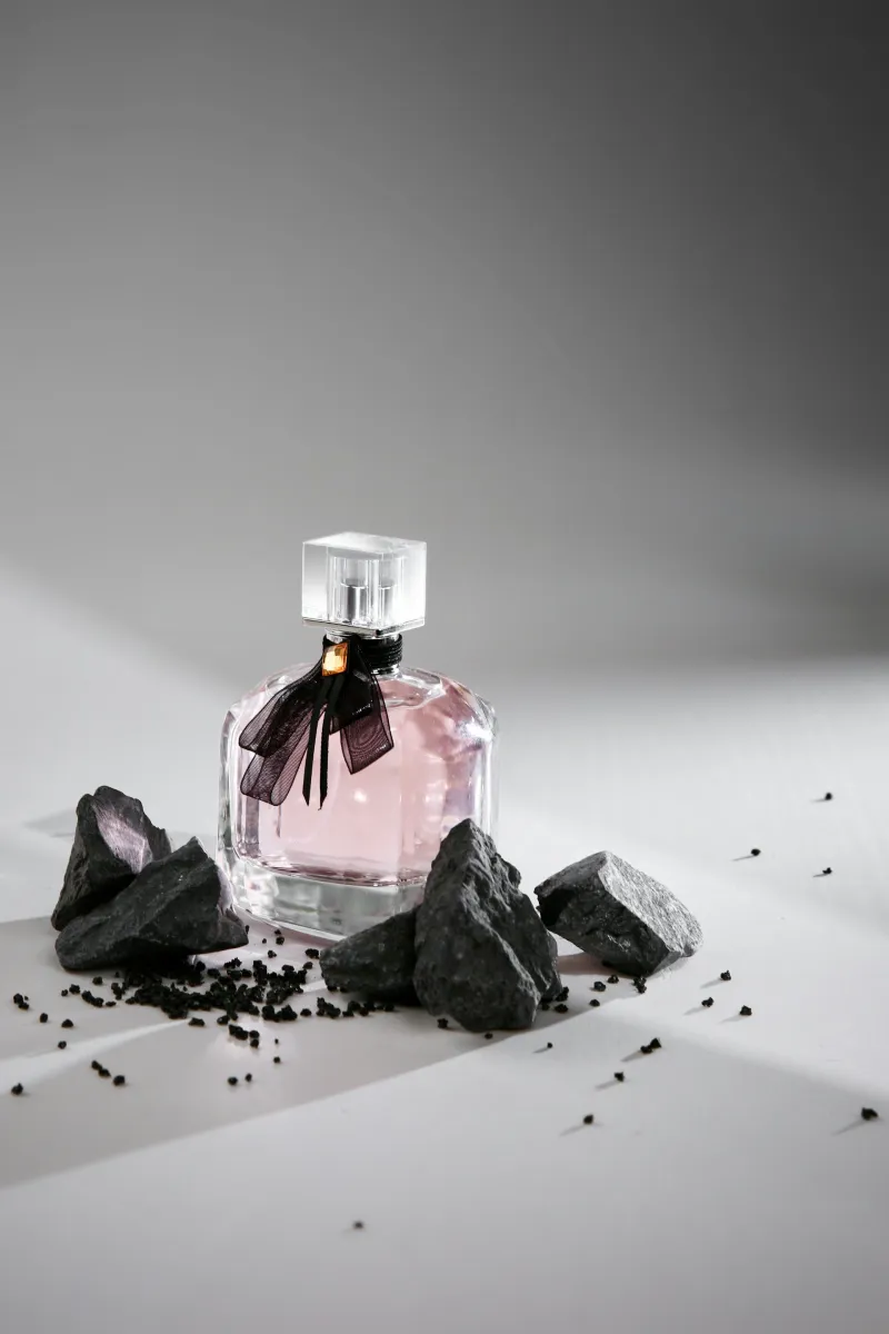 العطور ومنتجات العناية — تصميم #2835